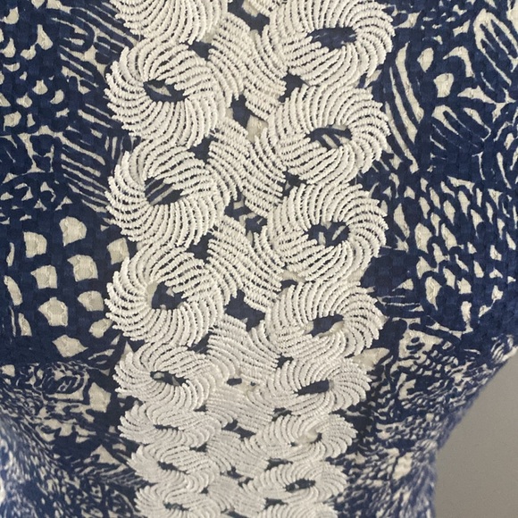 Target Lilly Pulitzer shift dress - Picture 3 of 8